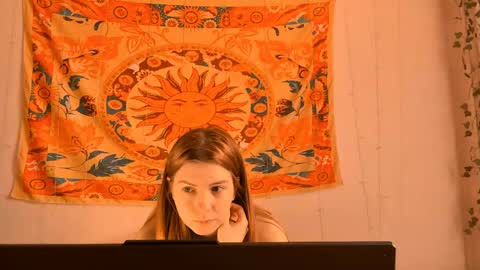 Alice online show from April 14, 5:07 am