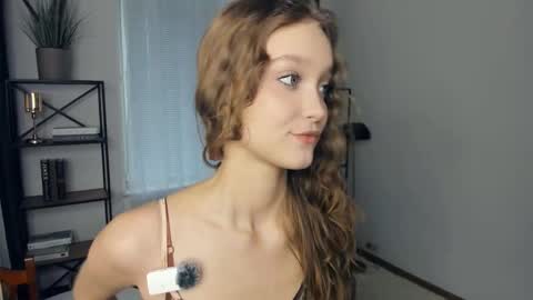 Serena online show from December 17, 9:24 am