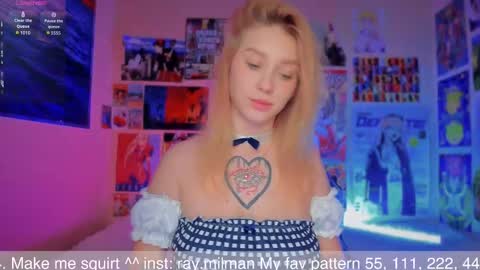 Snapshot of alicemilman chatting on September 17, 11:08 am Alice  online show from September 17, 11:08 am