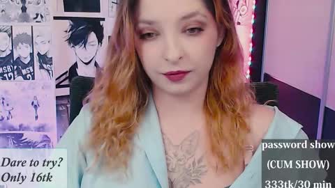 aliceriddle1 online show from January 18, 2:46 pm