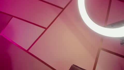 Alice online show from September 25, 8:06 pm