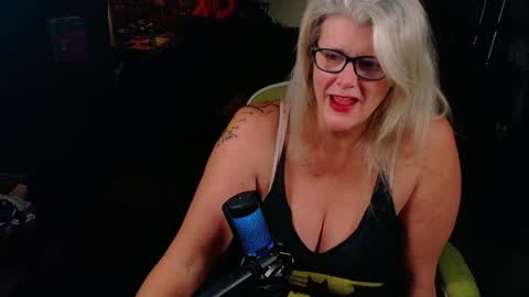 Alices Curiosity online show from March 31, 2:22 am