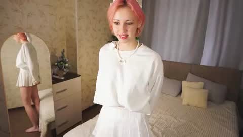 Milly online show from July 13, 6:25 am