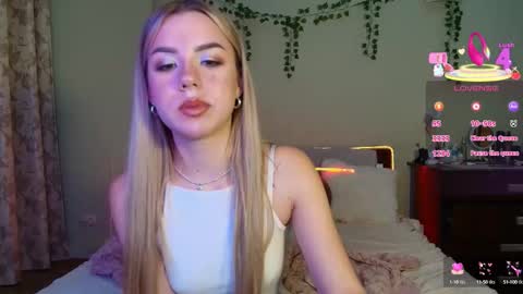 Sweet  Alice online show from September 28, 6:46 pm