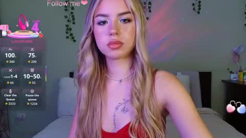 Sweet  Alice online show from September 20, 10:52 pm