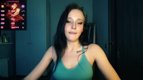 Alice online show from March 28, 7:02 pm