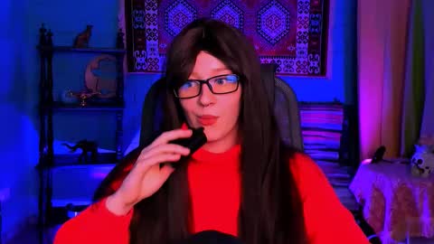 Snapshot of alicewelch_ chatting on October 23, 6:36 pm alicewelch_ online show from October 23, 6:36 pm