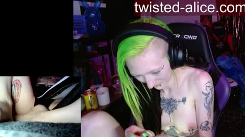 Alice online show from April 24, 3:31 am