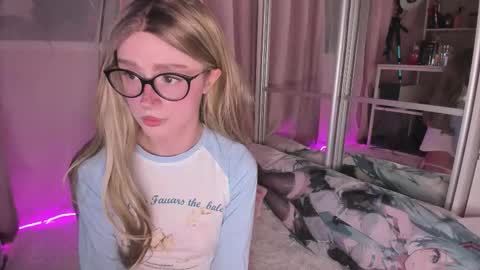 from wonderland online show from February 6, 4:10 pm