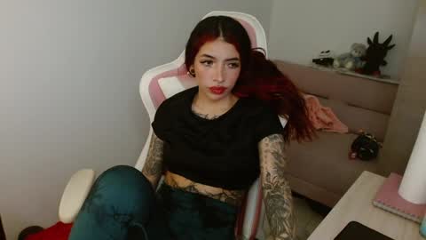 ALICIA  online show from March 27, 4:58 am