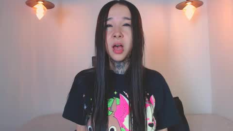    online show from March 30, 2:22 am