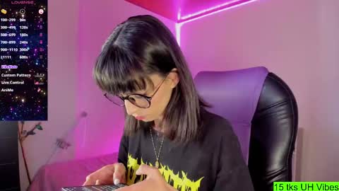 Aiko  Independent Model  online show from September 8, 8:41 pm