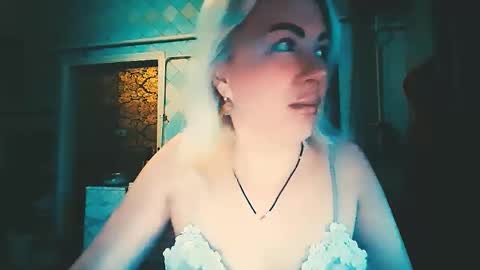 Alina online show from April 24, 3:42 am