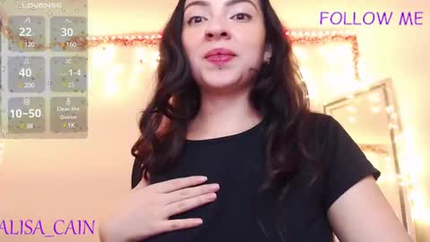 Snapshot of alisa__cain chatting on December 3, 5:41 am Alejandra online show from December 3, 5:41 am