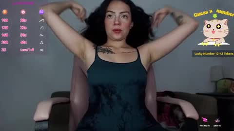 Snapshot of alisa__cain chatting on September 12, 9:07 am Alejandra online show from September 12, 9:07 am