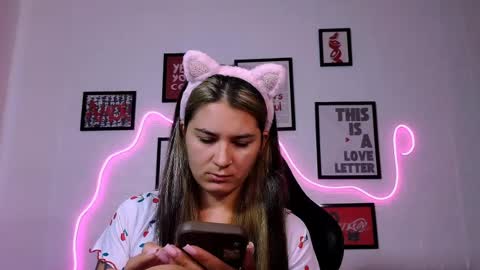 Alisa online show from June 19, 2:20 pm