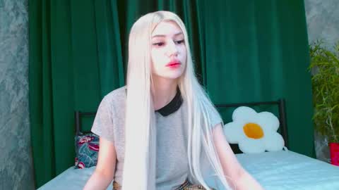 Alison online show from March 14, 8:32 pm