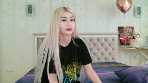 Alison online show from May 11, 4:04 pm