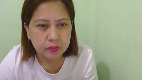 alissalove18 online show from January 30, 5:09 am