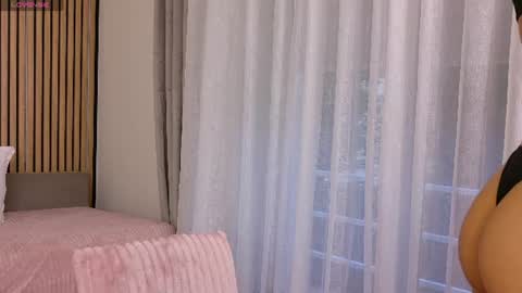 Alissa online show from June 24, 3:05 am