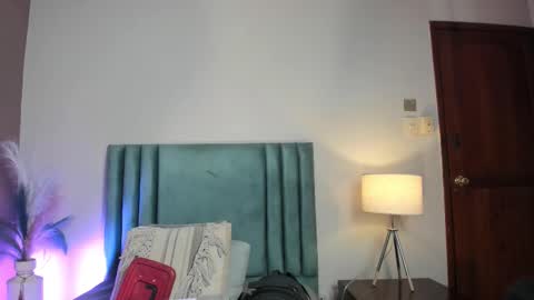 AlissaNix online show from March 22, 2:23 pm