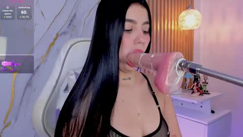 Alissa owens online show from June 2, 11:00 am