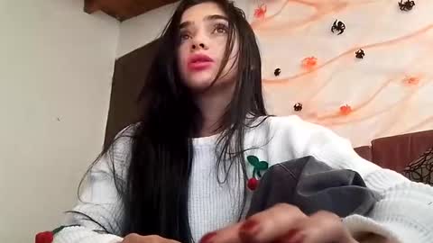 Alisson369  online show from October 29, 4:20 pm