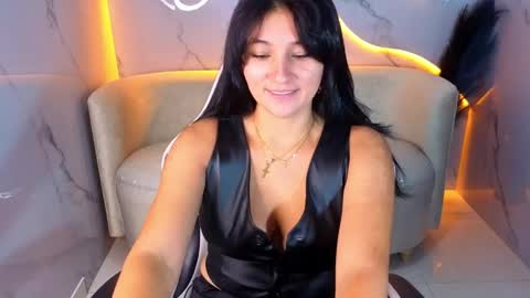 alisson_tx_ online show from April 15, 8:09 pm