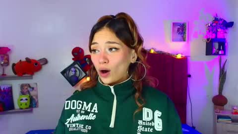 Alisson IG alisson zafiro27 online show from February 24, 3:16 am