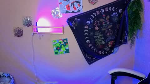 A L I C E  online show from September 15, 9:00 pm