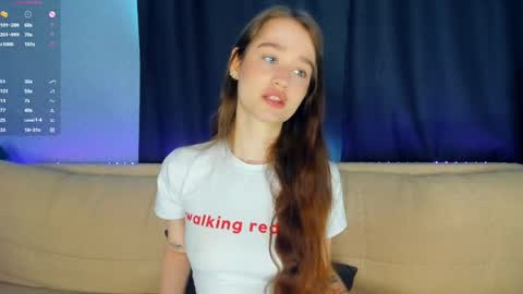 Alivia online show from May 1, 8:17 am