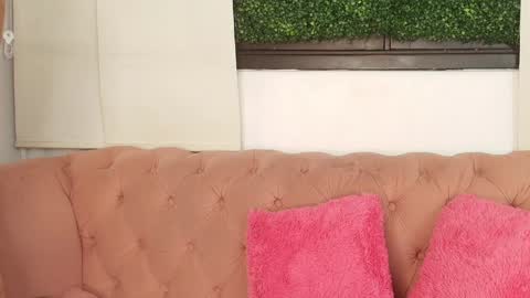 Ali  online show from June 5, 6:03 pm