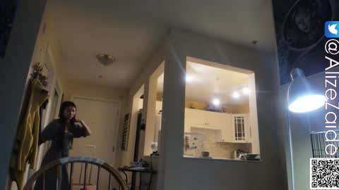 Alize Zaide online show from December 17, 9:08 pm