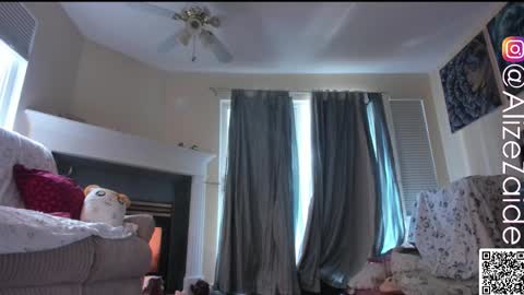 Alize Zaide online show from February 23, 8:41 pm