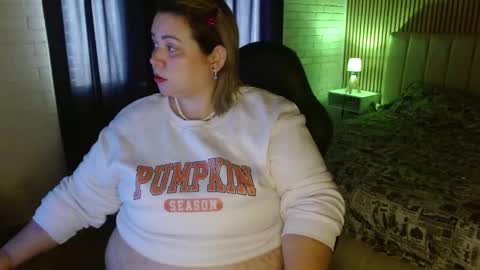 Snapshot of allegra_ferragamo chatting on January 30, 10:19 pm Ale online show from January 30, 10:19 pm