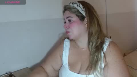 Snapshot of allegra_ferragamo chatting on September 12, 6:26 pm Ale online show from September 12, 6:26 pm