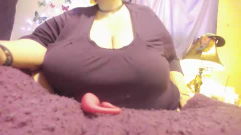 Alli Kat online show from February 1, 9:51 pm