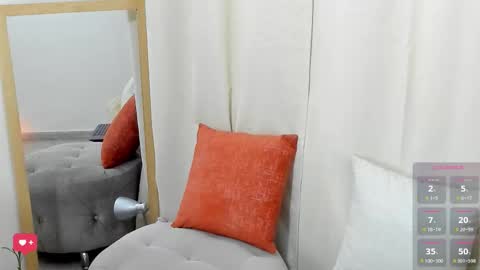    online show from November 22, 5:15 pm