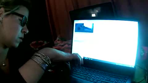 alliste260584 online show from February 23, 5:50 am