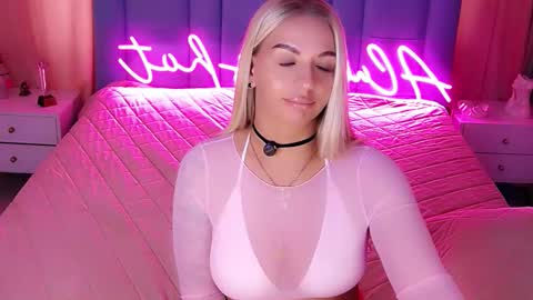 AlwaysHot online show from March 16, 3:09 am