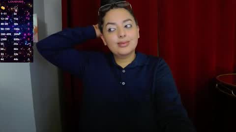         online show from October 26, 9:43 pm