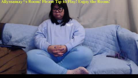 Allyssamay online show from February 2, 4:55 am