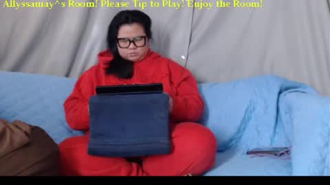 Allyssamay online show from February 7, 9:35 am