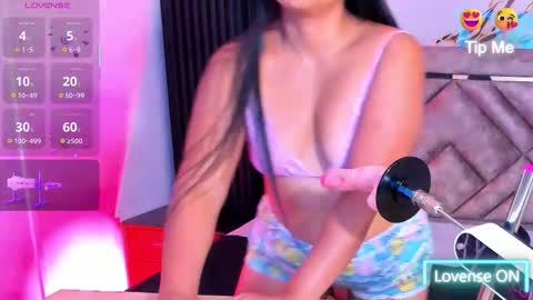 Alma black online show from January 13, 8:35 pm