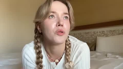 Amelia NEXT STREAM  online show from June 14, 10:37 am