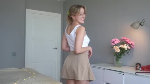 Amelia NEXT STREAM  online show from June 6, 2:56 pm