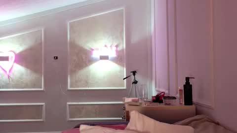 alyarei online show from December 2, 1:29 am