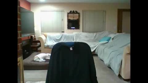 alyjeanne0420 online show from February 7, 7:34 am