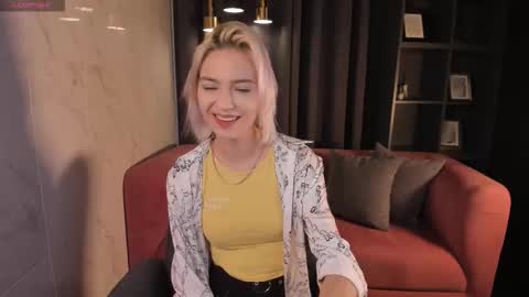 Alysia online show from September 21, 2:49 pm