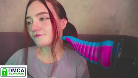 Alyssa online show from December 16, 3:19 am